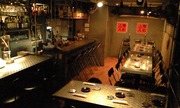 バー上海人形・全景 (パーテーション無し).jpg